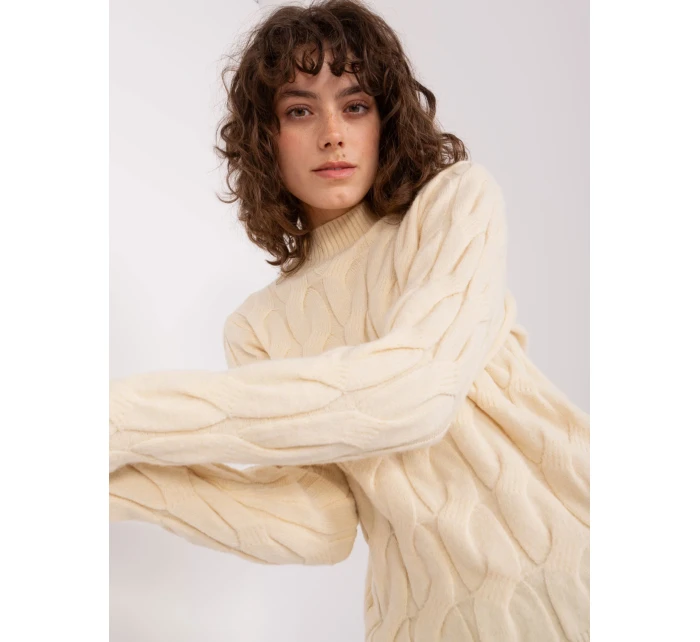 Sweter AT SW model 20218516 jasny beżowy - FPrice Sweter AT SW model 20218516 jasny beżowy - FPrice