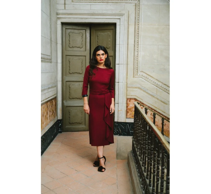 Šaty s volánkem model 21787046 bordó - STYLOVE