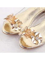 Dámské ažurové sandály béžové model 21904482 - Sabatina