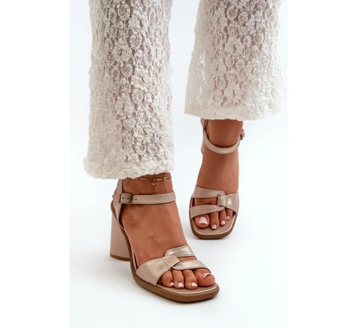 Skórzane Sandały Na Słupku Maciejka 06029-25 Złote