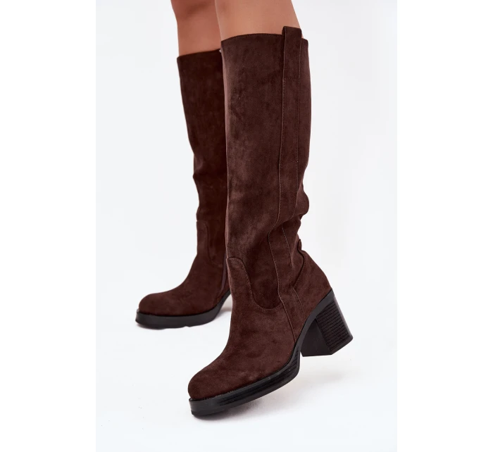 Dámské zimní kozačky na masivním podpatku čokoládové model 21715042 - Boto