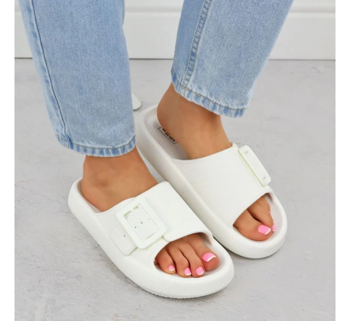 Big Star RR274A584 W INT2147C flip-flops