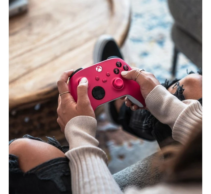 Ružový bezdrôtový ovládač Microsoft Xbox Series