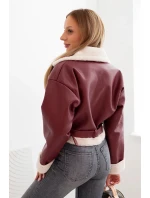 Dámsky pilot z ekokože s kožušinou a opaskom bordovej farby