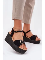 Dámské Sandály Na Klínu S Přezkou Černé model 21696177 - Boto Dámské Sandály Na Klínu S Přezkou Černé model 21696177 - Boto