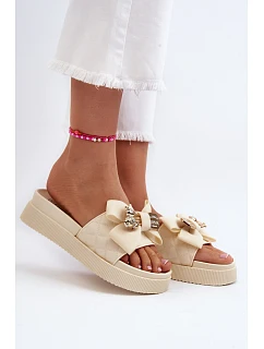 Šľapky na platforme, model 229724 Step in style