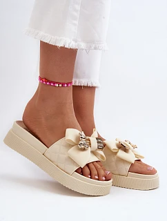 Šľapky na platforme, model 229724 Step in style