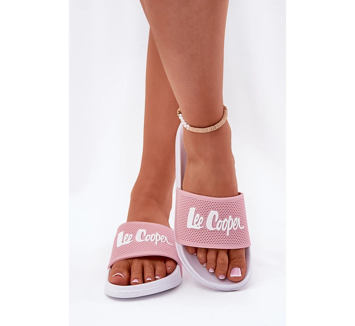 Dámské pantofle model 22089608 Růžové - Lee Cooper