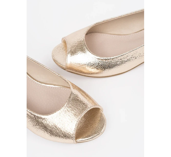 Módne dámske sandále zlaté Obcas Módne dámske sandále zlaté Obcas