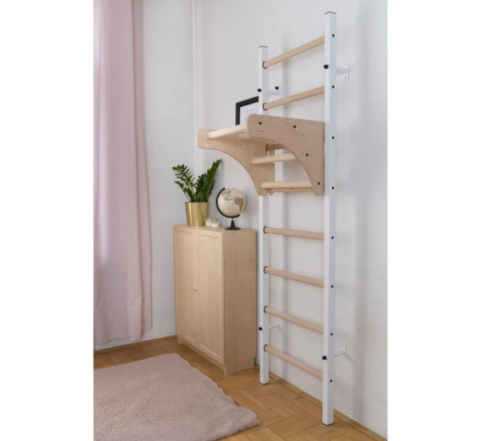 DREVENO-KOVOVÝ GYMNASTICKÝ REBRÍK NA 4 ÚCHOPY S DREVENOU TYČOU BENCHK 211W