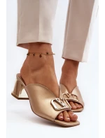 Eleganckie Klapki Damskie Na Obcasie Laura Messi 2771 Złote