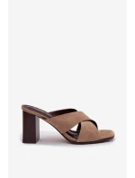 Dámské sandály na podpatku tmavě béžové model 21951355 - Boto