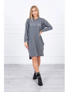 model 18747744 grafitové šaty - K-Fashion