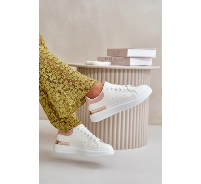 Nízké Dámské Tenisky Na Platformě Z Eko Kůže model 21667647 - Boto Nízké Dámské Tenisky Na Platformě Z Eko Kůže model 21667647 - Boto