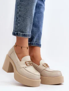 Topánky na polpäte model 192289 Krok vo veľkom štýle