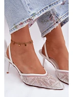 Zdobené sandály s síťkou na jehle bílé Bedira