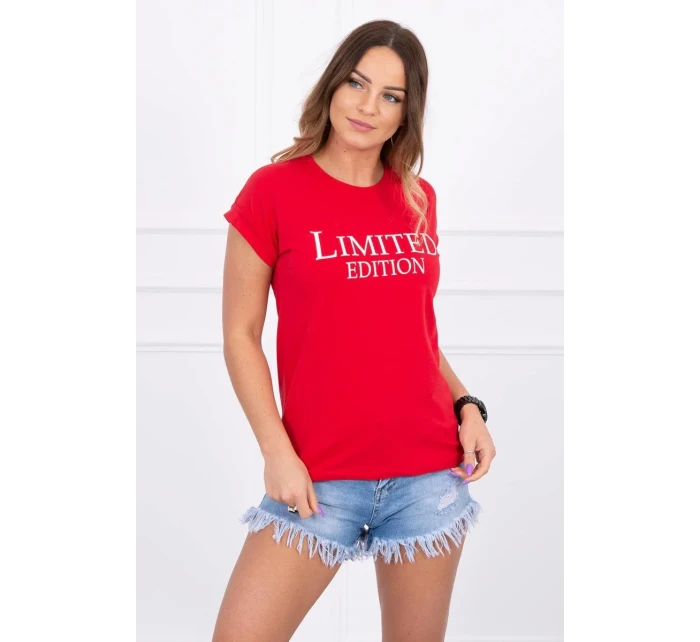 Limitovaná edícia červenej blúzky