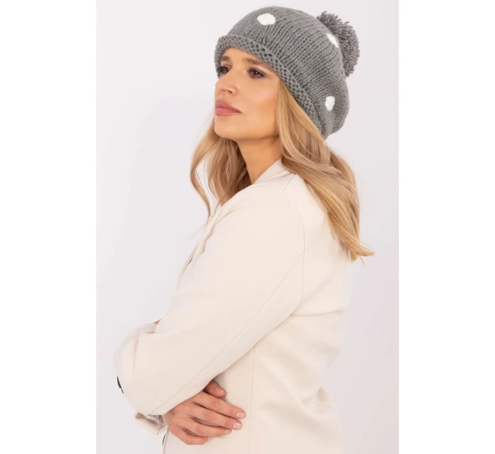 Čiapka model 208410 AT