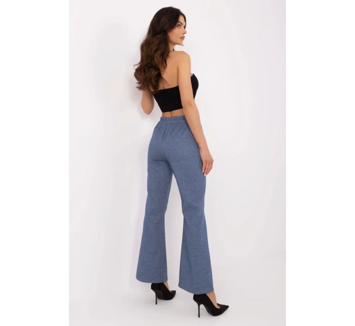 Tepláky model 210963 Taliansko Moda