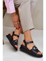 Lakierowane Sandały Damskie Na Koturnie Z Ozdobą Czarne Salianes Lakierowane Sandały Damskie Na Koturnie Z Ozdobą Czarne Salianes