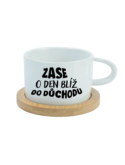 O JEDEN DEŇ BLÍŽ K DOMOVU - biely pohár na makrónky 200 ml O JEDEN DEŇ BLÍŽ K DOMOVU - biely pohár na makrónky 200 ml