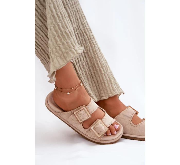 Klapki Damskie Z Klamrami I Ozdobnym Obszyciem Beżowe Visley Klapki Damskie Z Klamrami I Ozdobnym Obszyciem Beżowe Visley