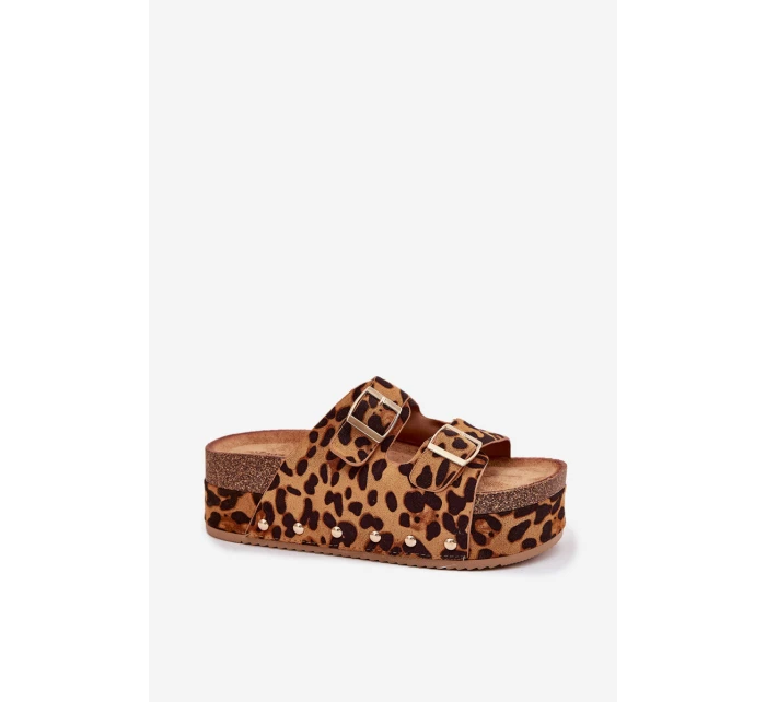 Dámské sandály s přezkami na masivní platformě model 21699152 - Boto