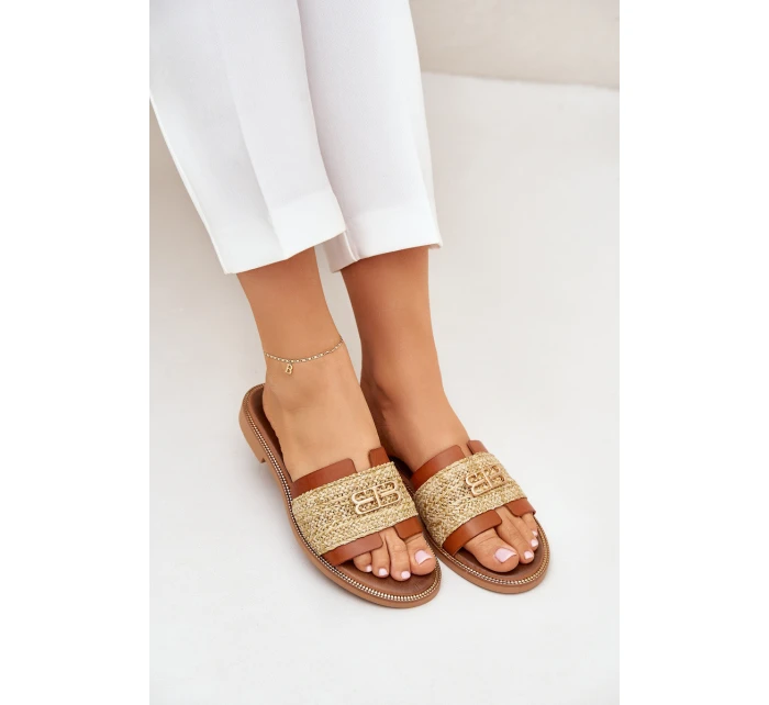 Kožené Pantofle S Dekorativním A Pletením Hnědé model 21684096 - Zazoo