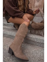 Topánky na podpätku model 222534 Krok vo veľkom štýle