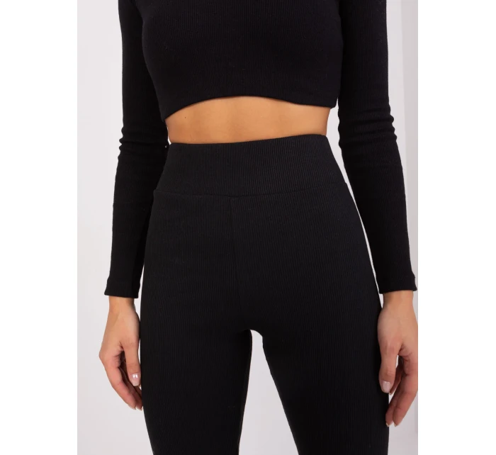 LO LG LK 535 Legíny.10 čierna