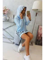 Šaty s kapucňou a potlačou modrej Šaty s kapucňou a potlačou modrej