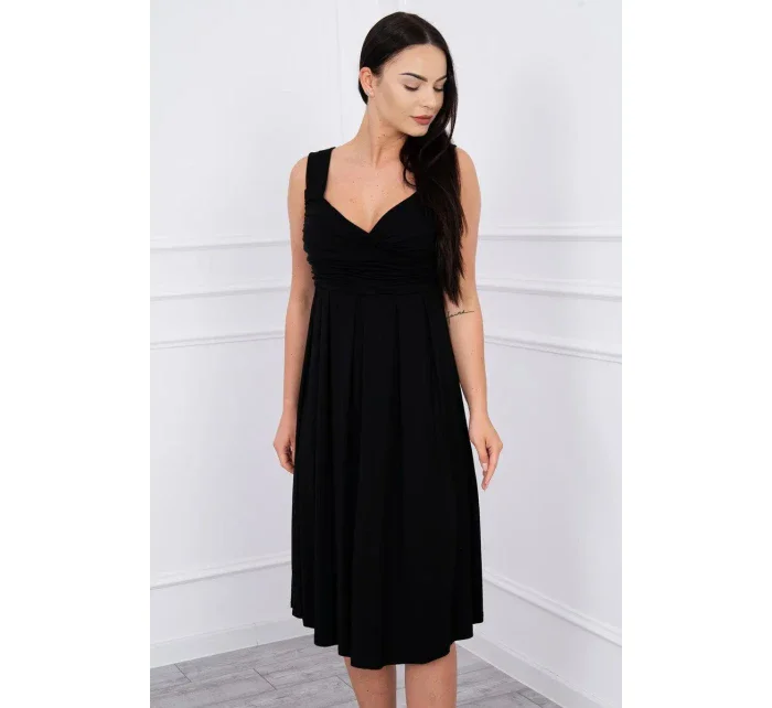 Šaty se širokými ramínky černé Šaty se širokými ramínky černé