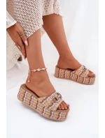 Klapki Damskie Na Koturnie Z Plecionką I Ozdobą Multikolor Isolene Klapki Damskie Na Koturnie Z Plecionką I Ozdobą Multikolor Isolene