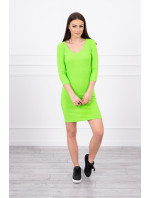 Šaty so zeleným neónovým výstrihom