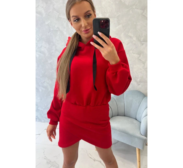 Zateplené šaty s obálkovým dnom červené