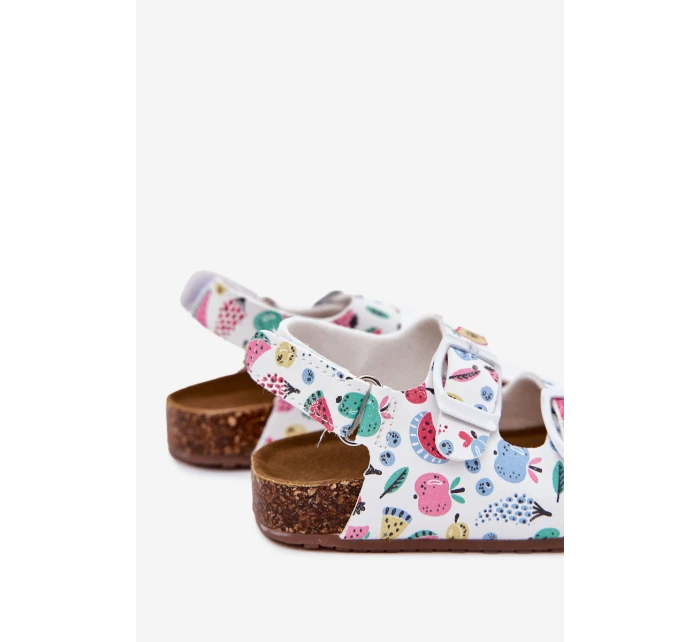 Dětské sandály na korkové podrážce s přezkami bílé model 21701044 - Boto Dětské sandály na korkové podrážce s přezkami bílé model 21701044 - Boto