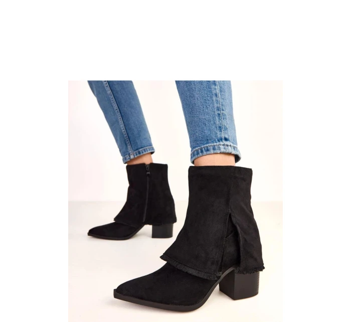 Topánky na podpätku model 220268 Solea