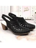 Dámske pohodlné kožené sandále na podpätku Rieker 40959-00