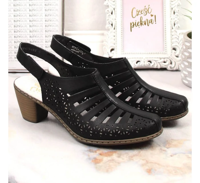 Dámske pohodlné kožené sandále na podpätku Rieker 40959-00