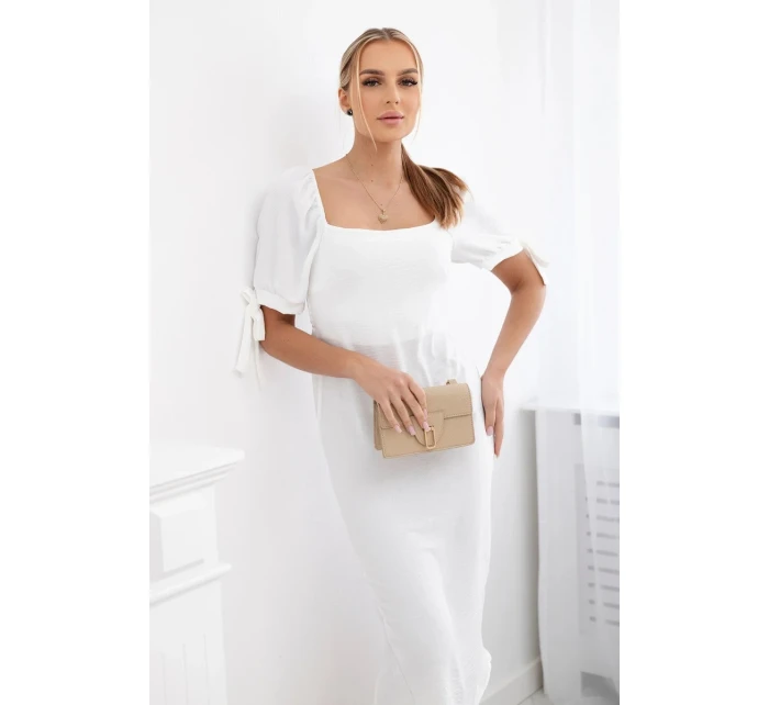 Šaty s viazanými rukávmi ecru