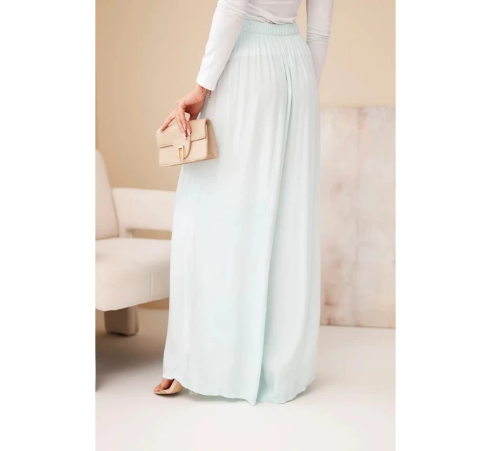 Dámske široké nohavice z viskózy s elastickým pásom mätovej farby