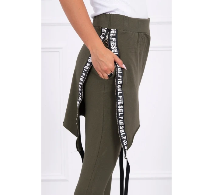 Nohavice/oblek s nápisom selfie khaki