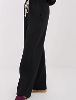 Tepláky model 222099 Továrenská cena