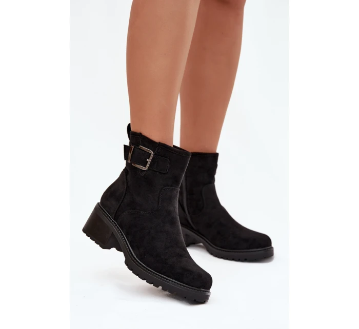 Topánky na podpätku model 217814 Krok vo veľkom štýle