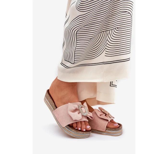 Dámské Pantofle Na Platformě S Mašlí A Růžové model 21689894 - Boto Dámské Pantofle Na Platformě S Mašlí A Růžové model 21689894 - Boto