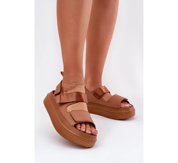 Sandały Damskie Na Platformie Z Rzepami Camel Nitepira