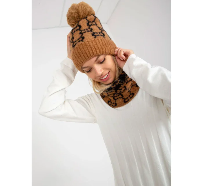 Dámska čiapka AT CZ CM 319 hnedá