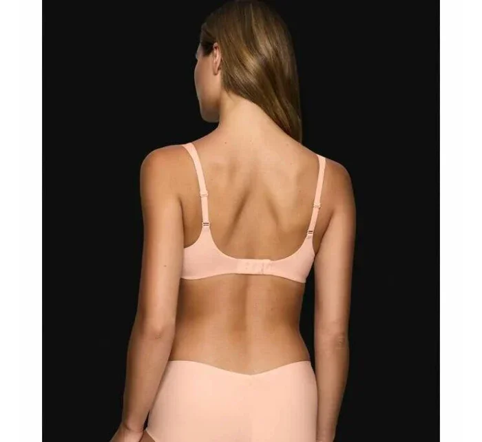 Body MakeUp Illusion model 20934884 EX - Triumph