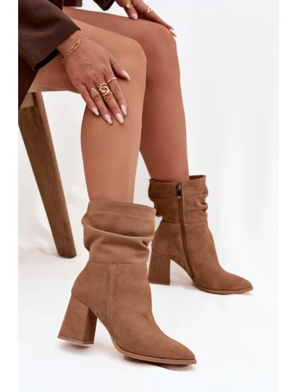 Topánky na podpätku model 220195 Step in style