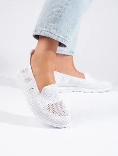 Vynikajúce biele baleríny pre ženy bez podpätku